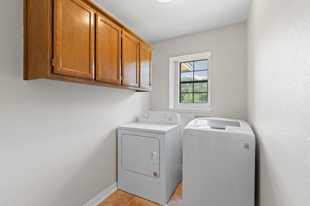 2500 Redstone Road, Burleson, TX 76028