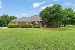 2500 Redstone Road, Burleson, TX 76028