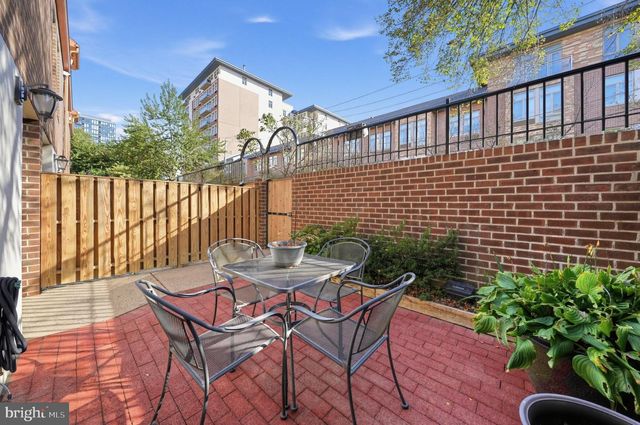 1923 HAMILTON ST, Philadelphia, PA 19130