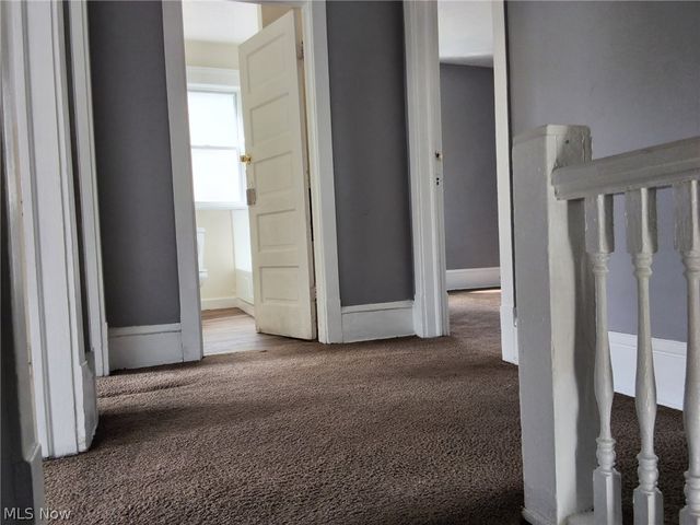 1818 Farmington Road, East Cleveland, OH 44112