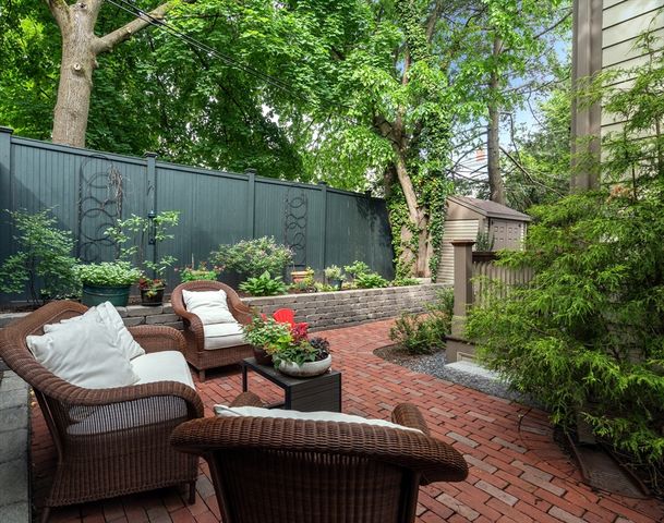 14 Holly Avenue, Cambridge, MA 02138