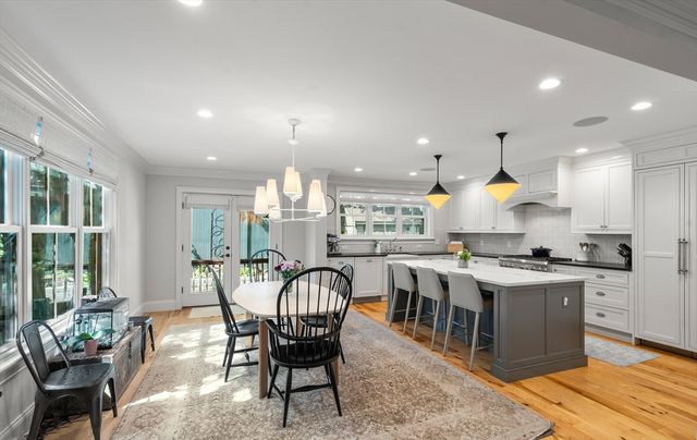 14 Holly Avenue, Cambridge, MA 02138