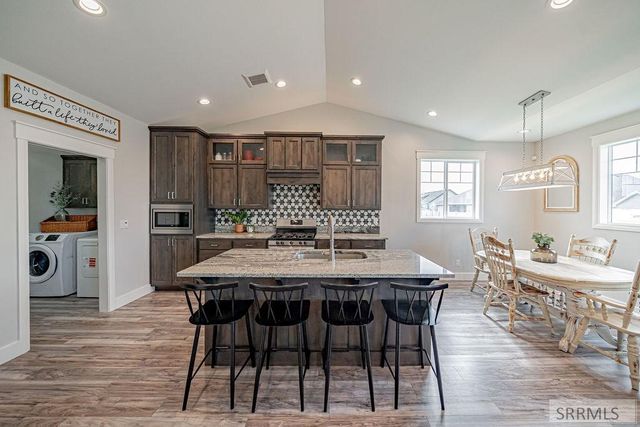 4878 Torcello Drive, Ammon, ID 83406