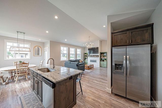 4878 Torcello Drive, Ammon, ID 83406