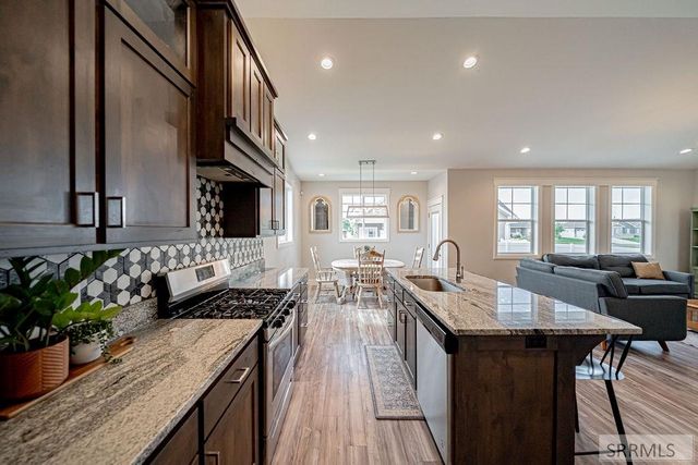 4878 Torcello Drive, Ammon, ID 83406