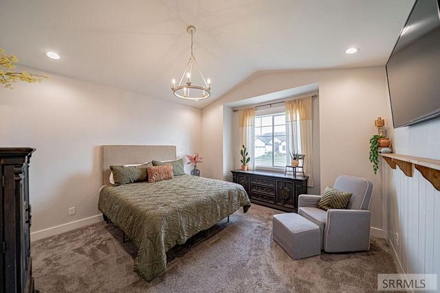 4878 Torcello Drive, Ammon, ID 83406