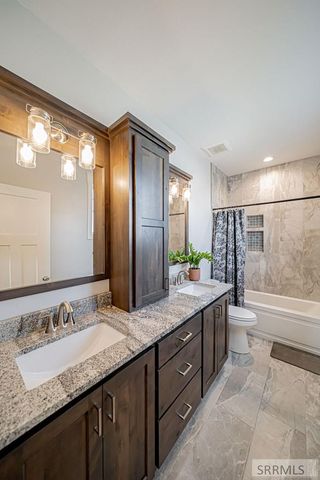 4878 Torcello Drive, Ammon, ID 83406