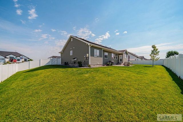 4878 Torcello Drive, Ammon, ID 83406