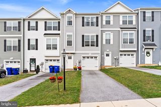 234 HUDSON BLVD, Red Lion, PA 17356