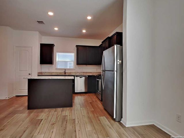 10830 Quinn, San Antonio, TX 78252