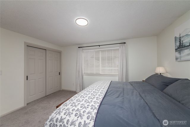 12708 NE 41St Street, Vancouver, WA 98682