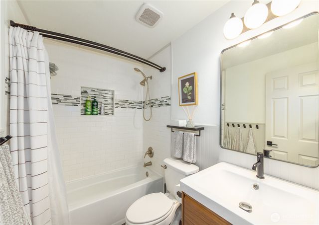 12708 NE 41St Street, Vancouver, WA 98682