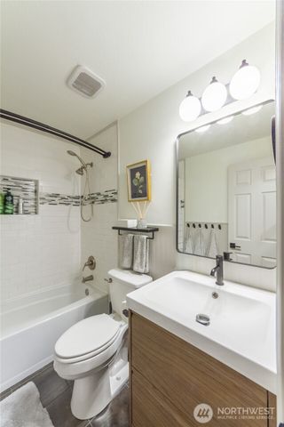 12708 NE 41St Street, Vancouver, WA 98682