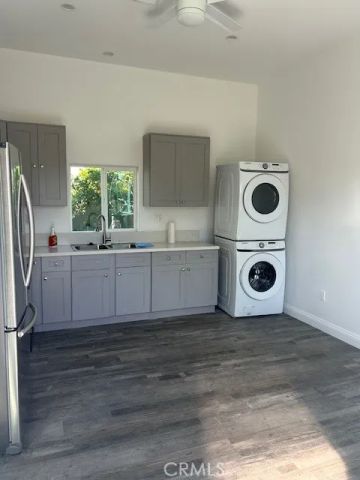 8214 Murietta Avenue, Panorama City, CA 91402