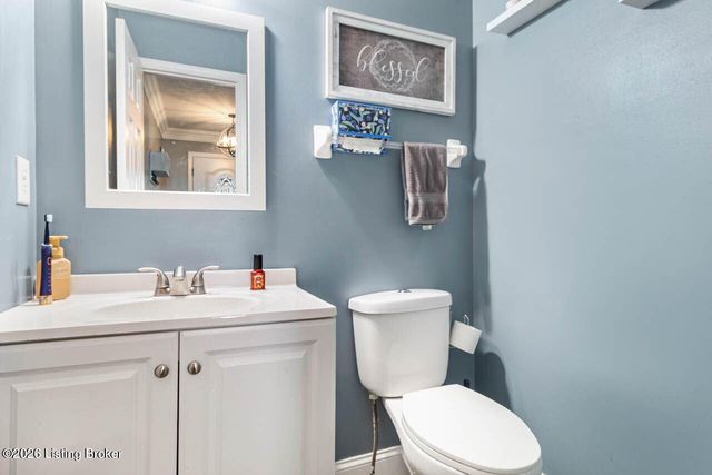 10118 Winding River Way, Louisville, KY 40229