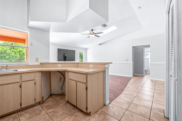 2538 COUNTRYSIDE PINES DRIVE, Clearwater, FL 33761