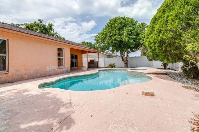 2538 COUNTRYSIDE PINES DRIVE, Clearwater, FL 33761