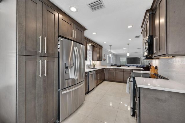 110 CIMMARON DRIVE, Palm Coast, FL 32137