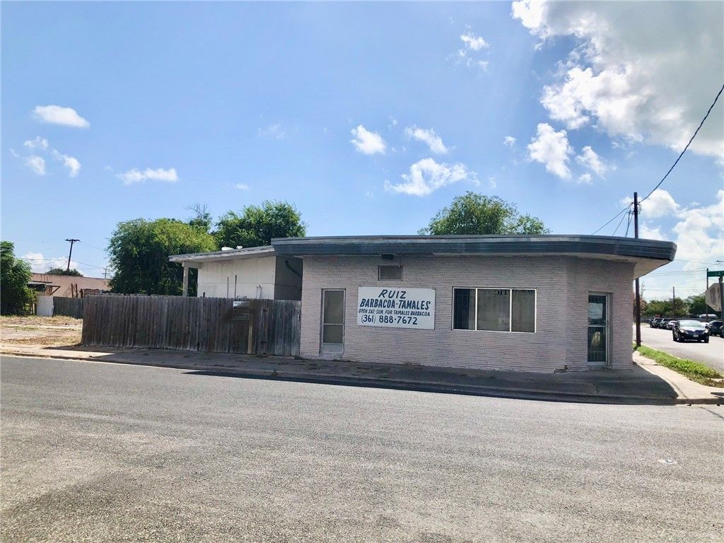 422 14th St, Corpus Christi, TX 78401