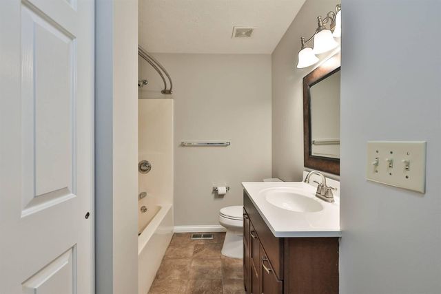 69 Sagebrush Lane, Erlanger, KY 41018