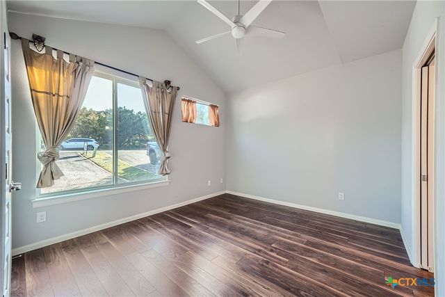 507 Venture Boulevard, Point Venture, TX 78645