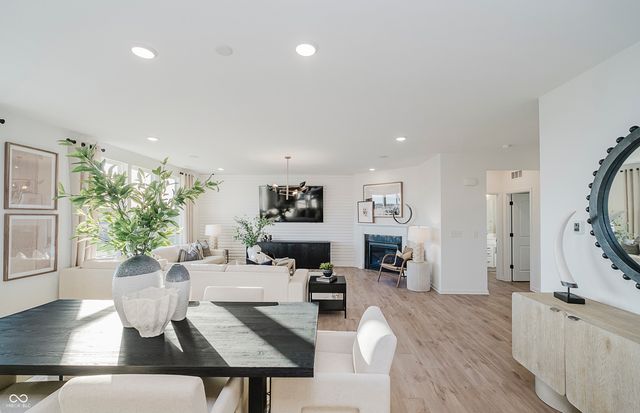 890 Rivendell Drive, Avon, IN 46123