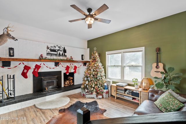 15 Laurel Drive, Wilmington, NC 28405