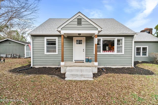 15 Laurel Drive, Wilmington, NC 28405