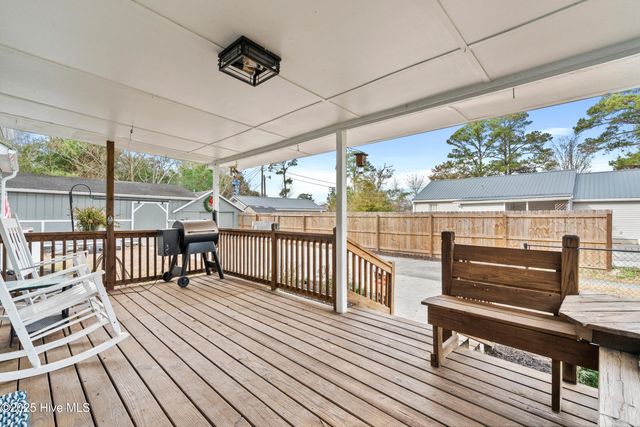 15 Laurel Drive, Wilmington, NC 28405