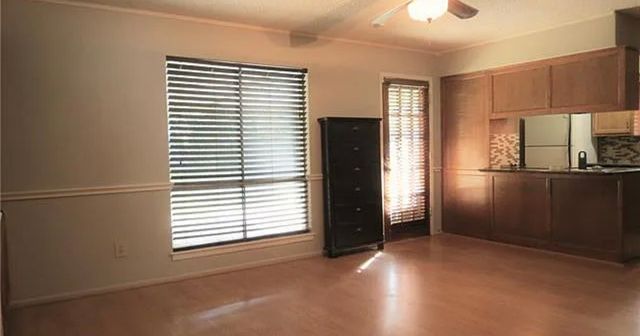 4649 Highgrove Drive, Fort Worth, TX 76132
