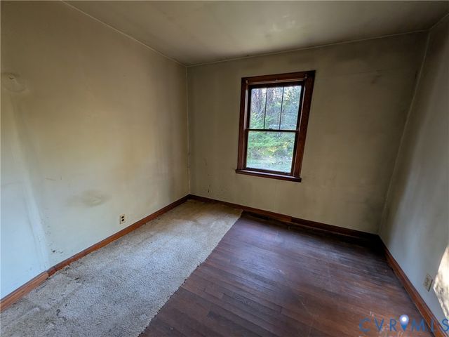 8280 Turner Rd, Henrico, VA 23231