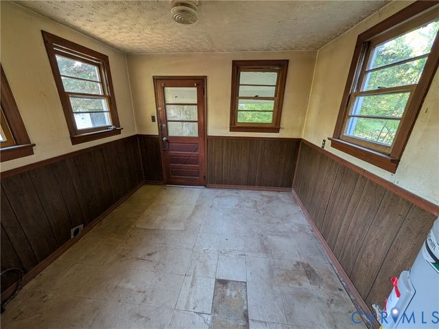 8280 Turner Rd, Henrico, VA 23231