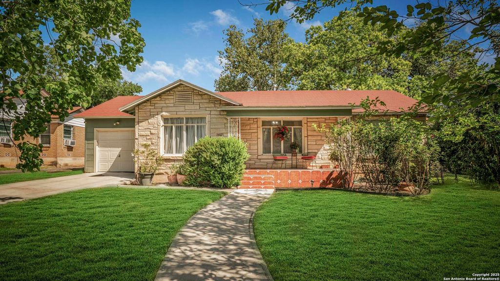 2407 W Kings Hwy, San Antonio, TX 78228