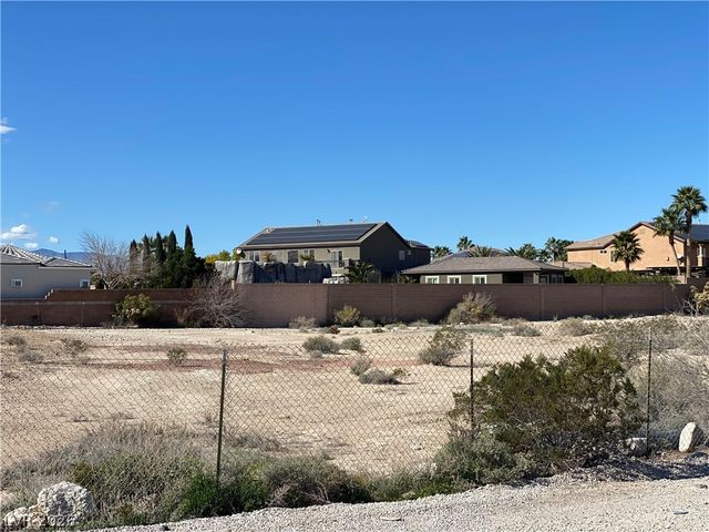 5805 Calverts Street, Las Vegas, NV 89130