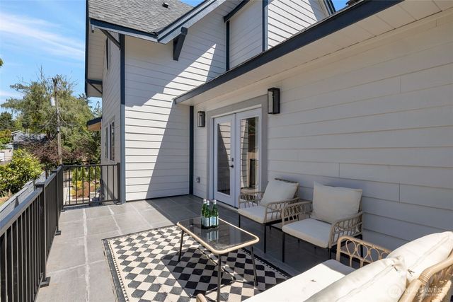 5109 S Willow Street, Seattle, WA 98118