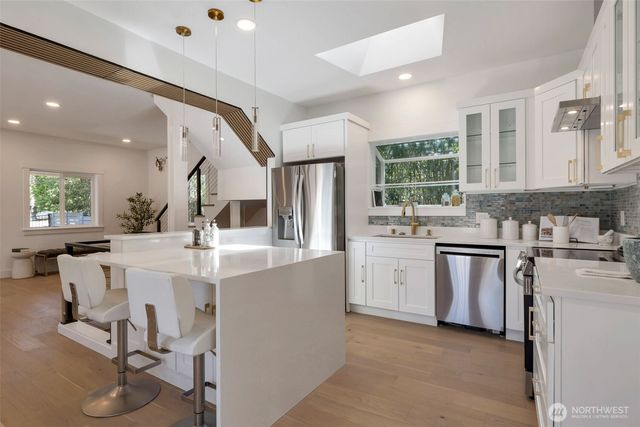 5109 S Willow Street, Seattle, WA 98118