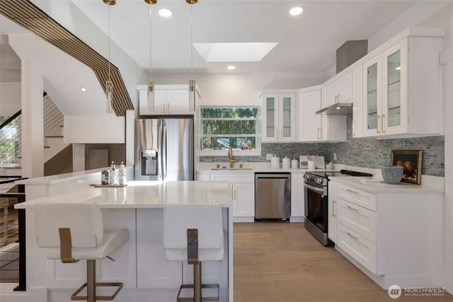 5109 S Willow Street, Seattle, WA 98118