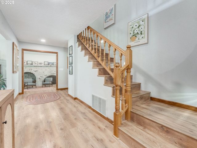 745 S 21ST Pl, Ridgefield, WA 98642