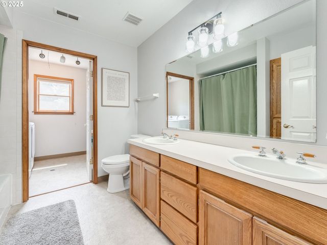 745 S 21ST Pl, Ridgefield, WA 98642