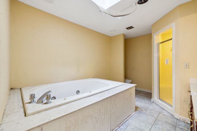 805 Shady Bluff Trl, Clarksville, TN 37043