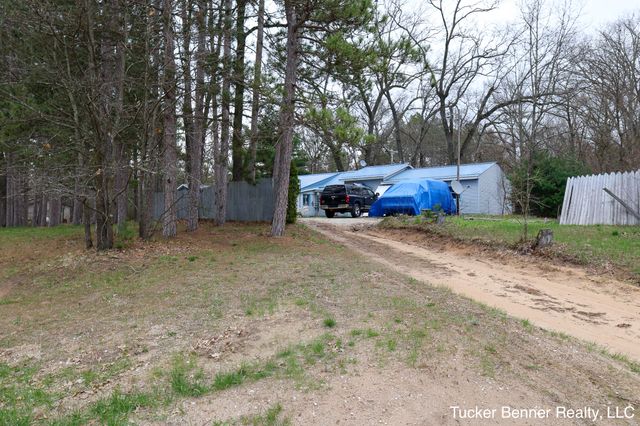 7074 Holton-Duck Lake Road, Holton, MI 49425