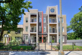 1220 19TH ST NE #1B, Washington, DC 20002