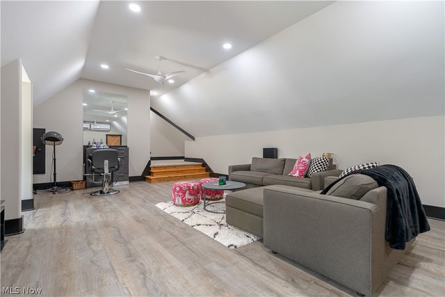 8633 Fulton Drive NW, Massillon, OH 44646