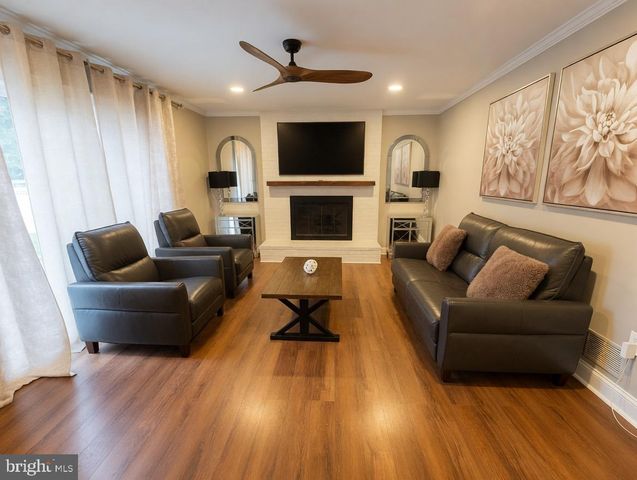 36 CURRANT DR, Newark, DE 19702