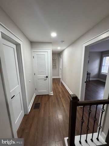 36 CURRANT DR, Newark, DE 19702