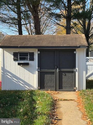 36 CURRANT DR, Newark, DE 19702