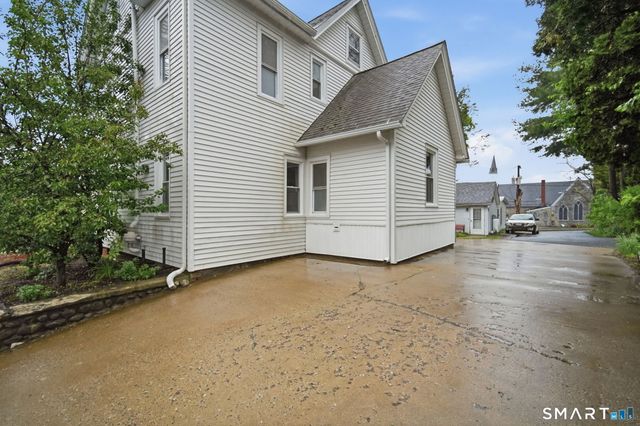 47 High Street, Stafford, CT 06076