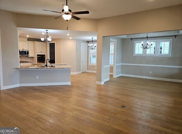 609 Tulip Poplar Drive, Peachtree City, GA 30269