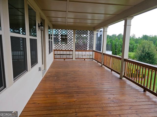 609 Tulip Poplar Drive, Peachtree City, GA 30269