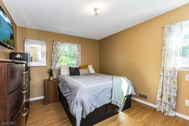53 Nance Rd, West Orange Twp., NJ 07052